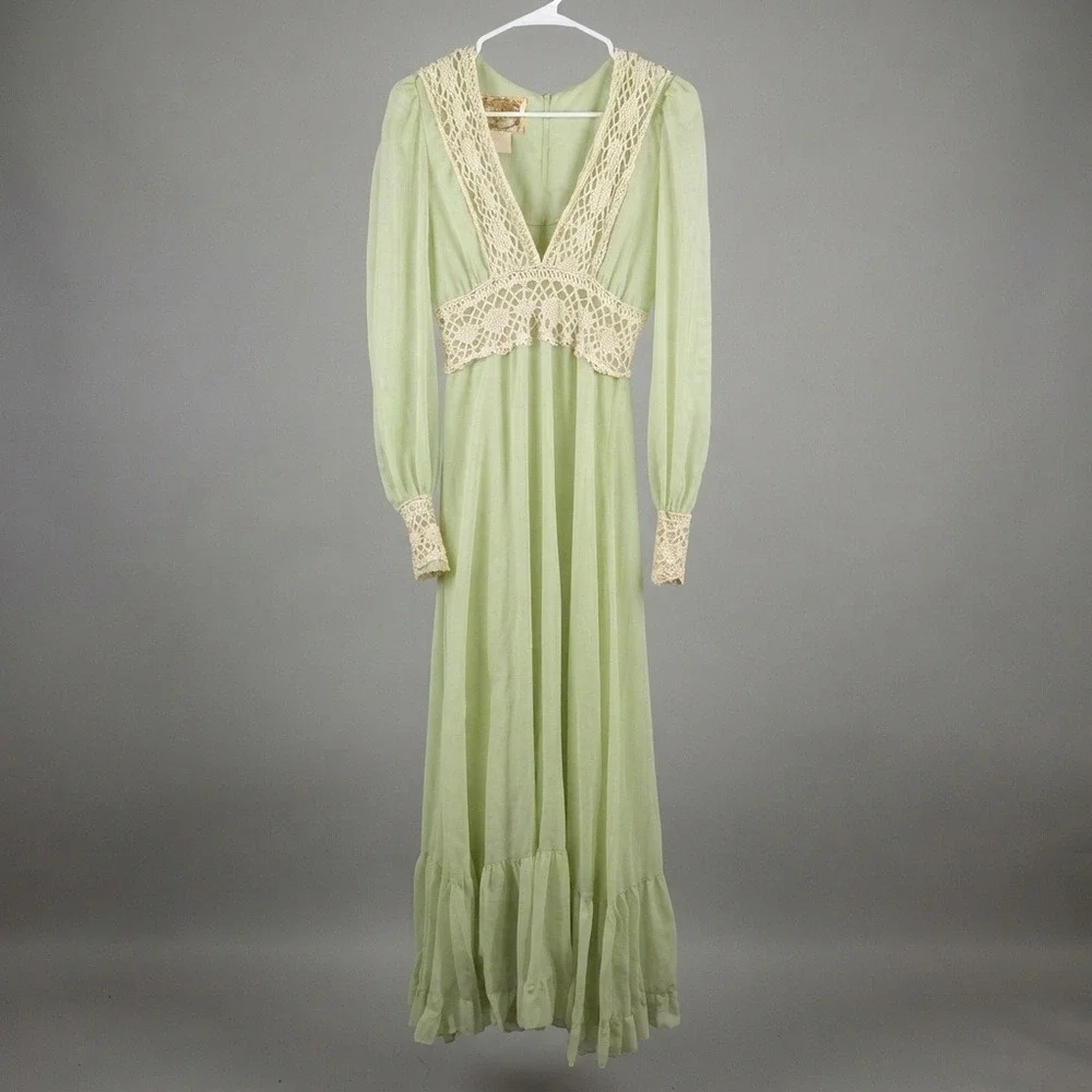 Gunne Sax by Jessica sage green Prairie Maxi Dress 70s Vintage Lace Cottage 11